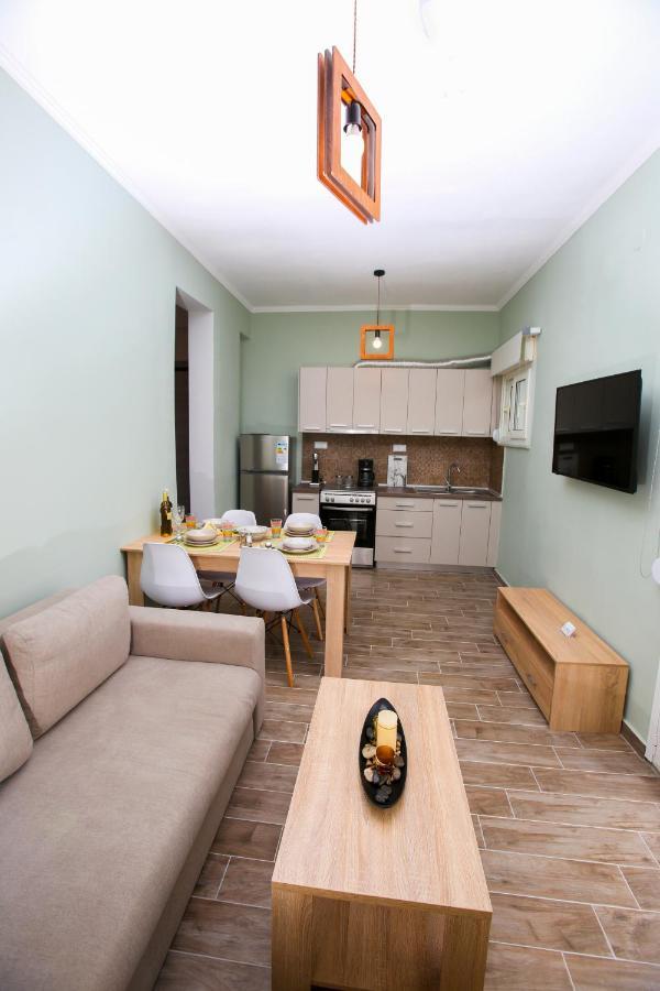 Stella Boutigue Rooms Néa Péramos Bagian luar foto