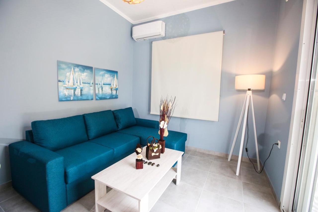 Stella Boutigue Rooms Néa Péramos Bagian luar foto